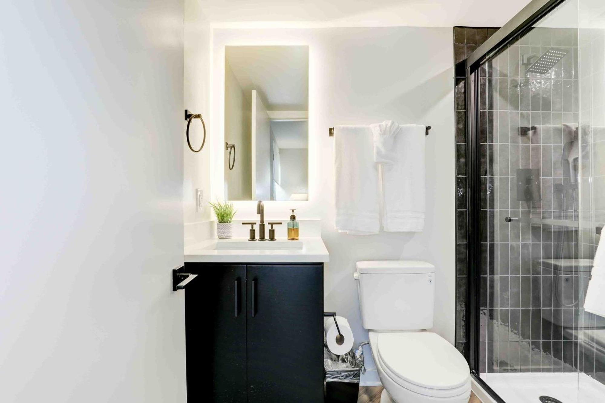 2Br Executive Apartment With Spacious Layout 阿林顿 外观 照片