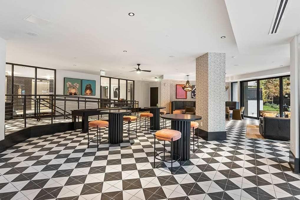 2Br Executive Apartment With Spacious Layout 阿林顿 外观 照片